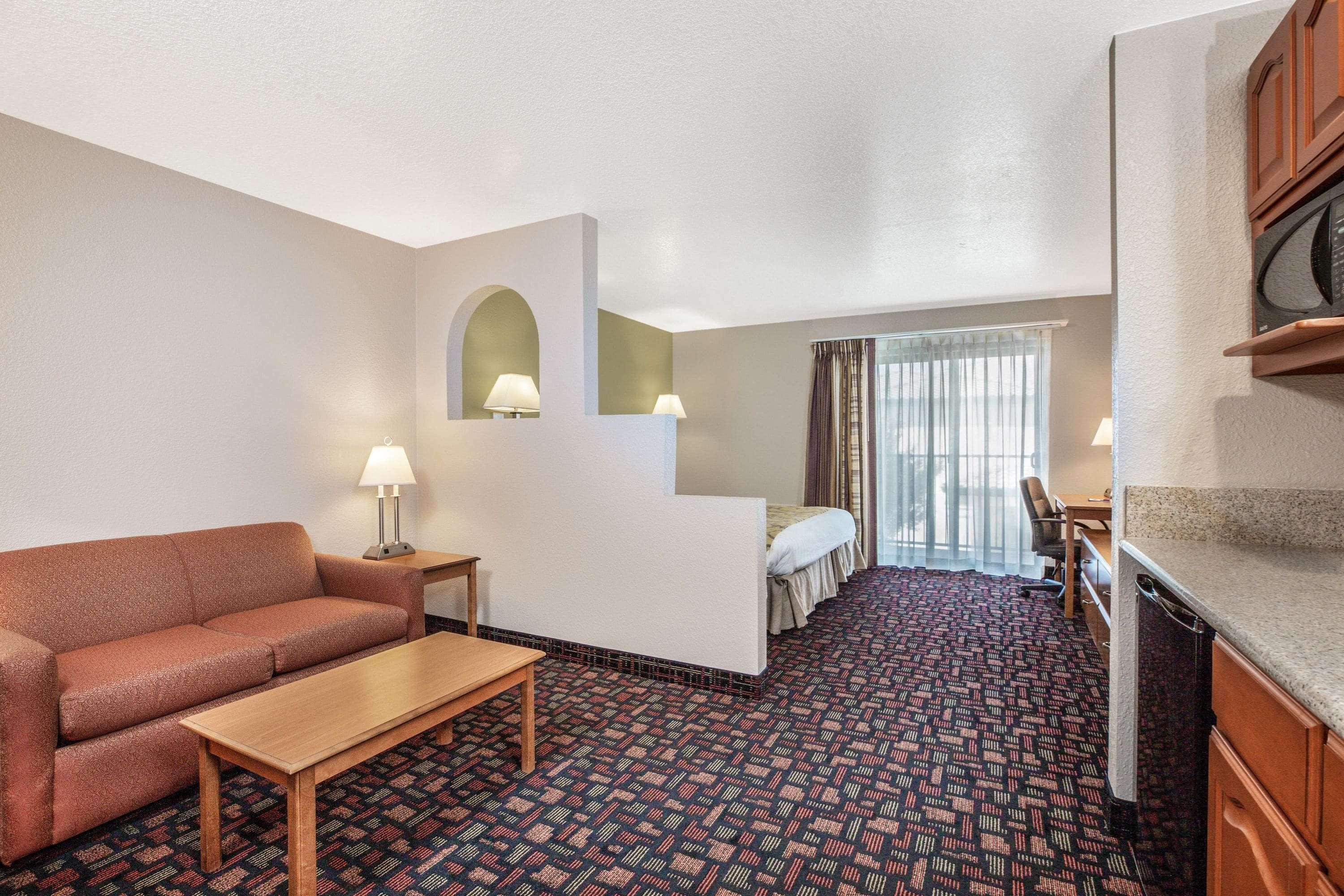 Baymont By Wyndham Tehachapi Exterior foto