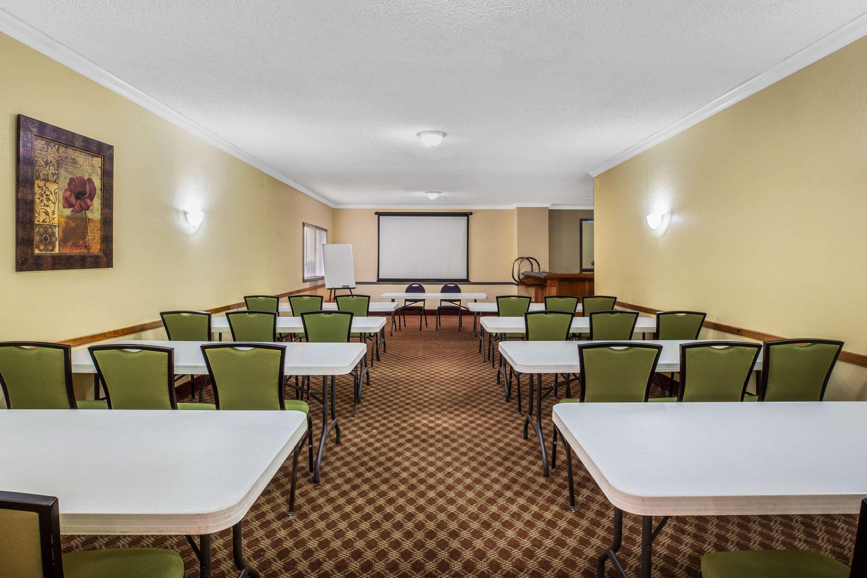 Baymont By Wyndham Tehachapi Exterior foto