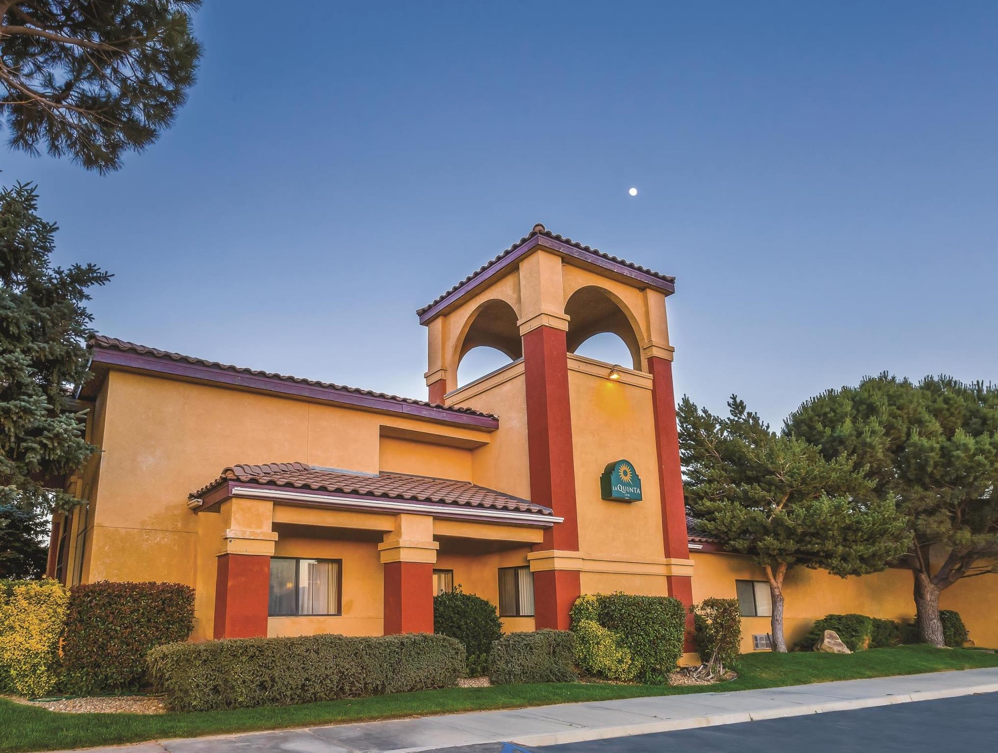 Baymont By Wyndham Tehachapi Exterior foto